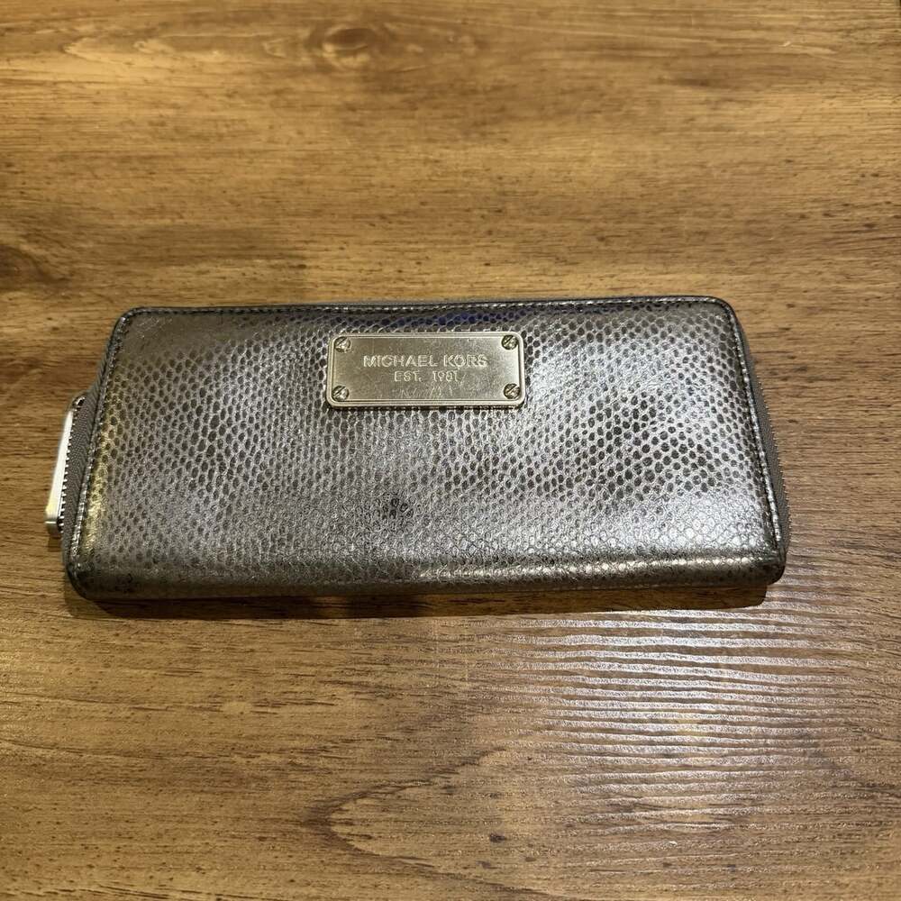 MICHAEL KORS Pewter Metallic Snakeskin Leather Zip Around Wallet Silver Tone